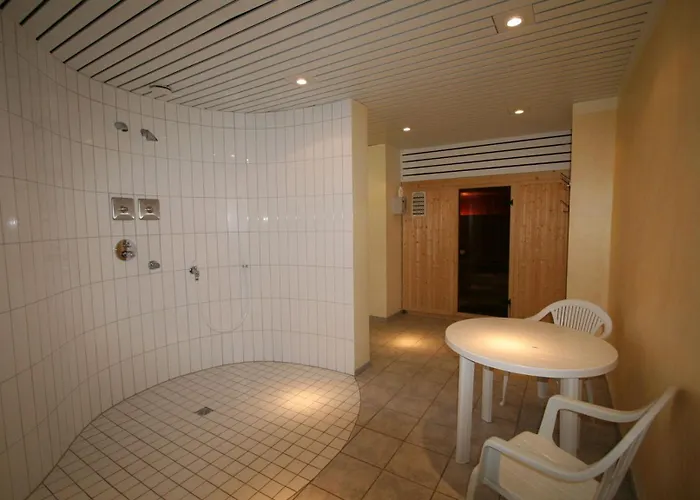 Hp Touristik - Seepark Burhave 6 *